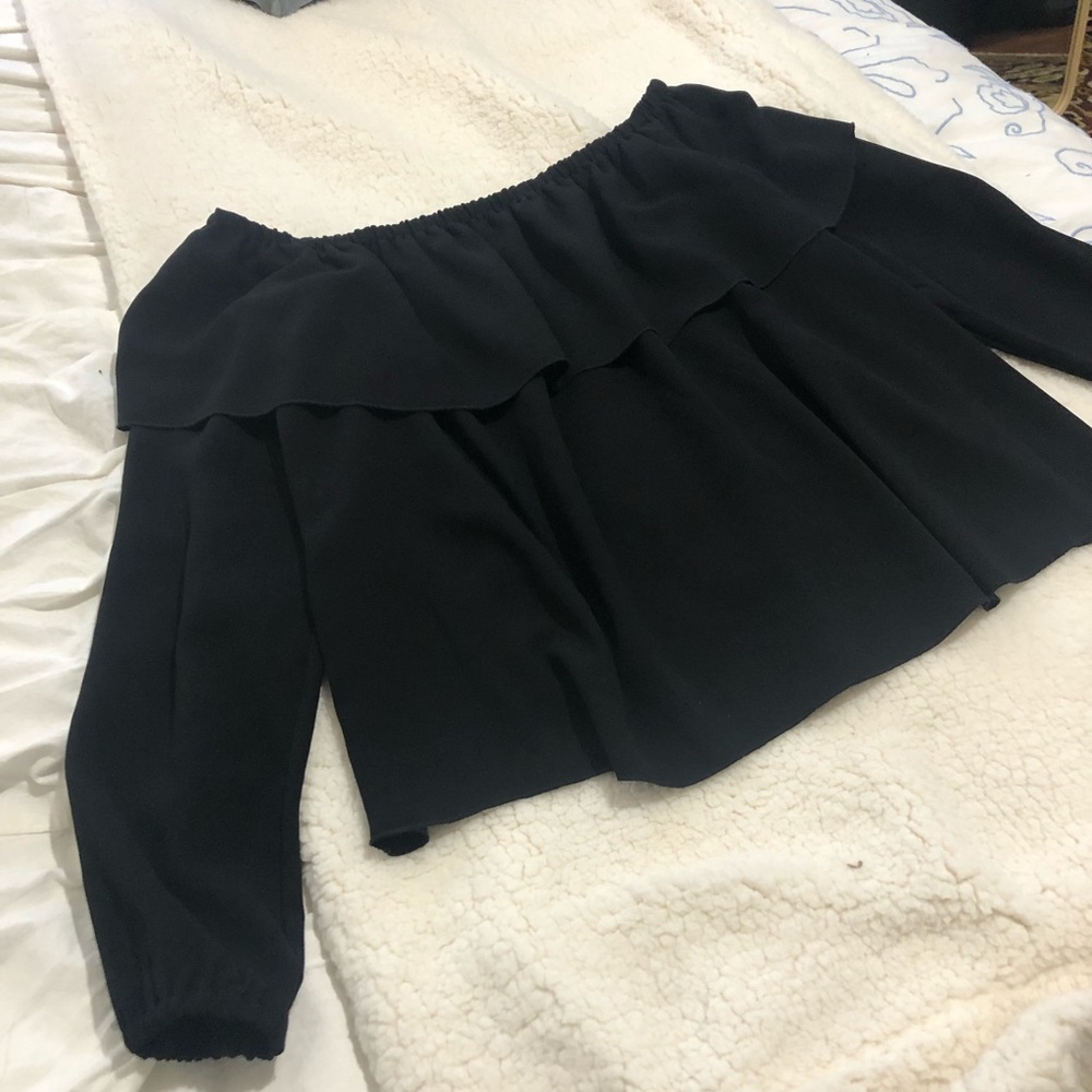 Aritzia Wilfred Morel Blouse in Black - Picture 3 of 4